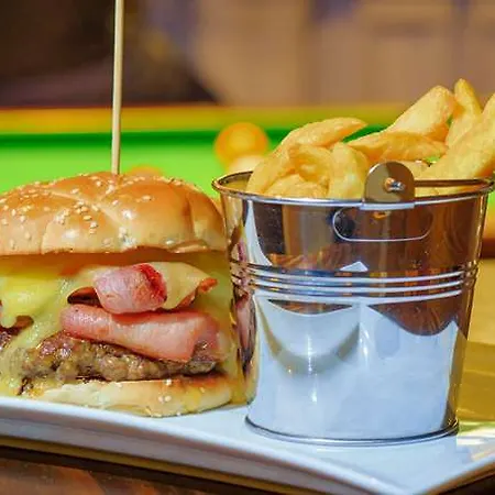 Hotel Maldron Merrion Road 4*