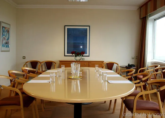 Maldron Merrion Road 4*