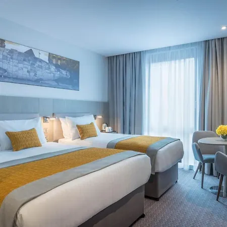 Maldron Merrion Road 4*