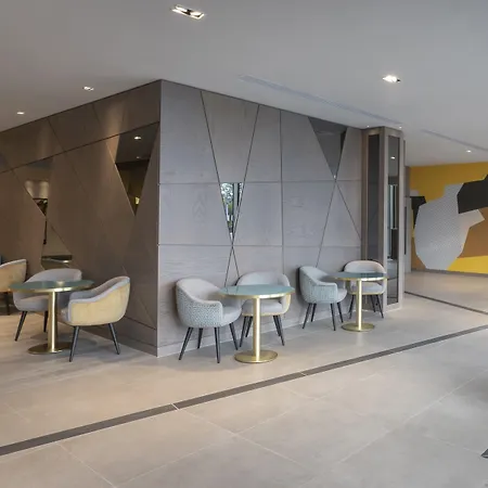 Maldron Merrion Road Hotel