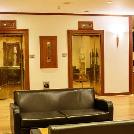 Hotell Maldron Merrion Road 4*