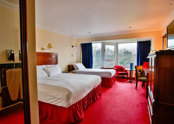 Hotel Maldron Merrion Road 4*