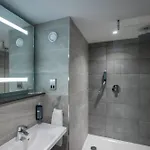Hotel Maldron Merrion Road 4*