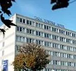 Maldron Merrion Road Hotel 4*
