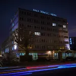 Maldron Merrion Road Hotel 4*